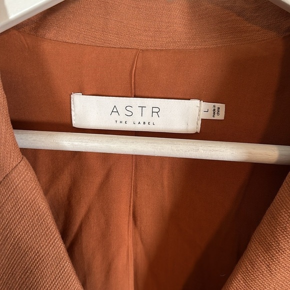 Astr The Label Allegra Oversized Blazer Tera Cotta Size Large - Picture 4 of 9
